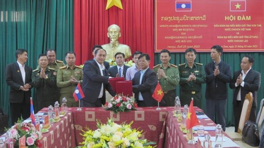 Kon Tum boosts border co-operation with Attapeu province of Laos